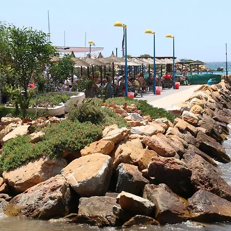 Luxusni Ve Spanelsku, Cabo Roig